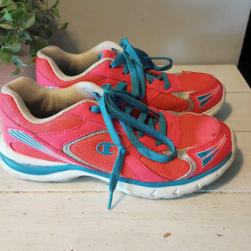 Champion  Sparkling Pink And Blue  Athletic Running Shoe Youth Size 4 Gym Shoes